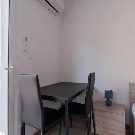 Homes With Wifi & Ac Just Steps To Seafront By 360 Estates Apartman *