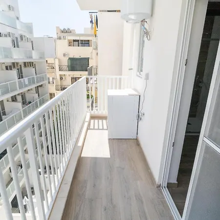 Homes With Wifi & Ac Just Steps To Seafront By 360 Estates 公寓 Gzira