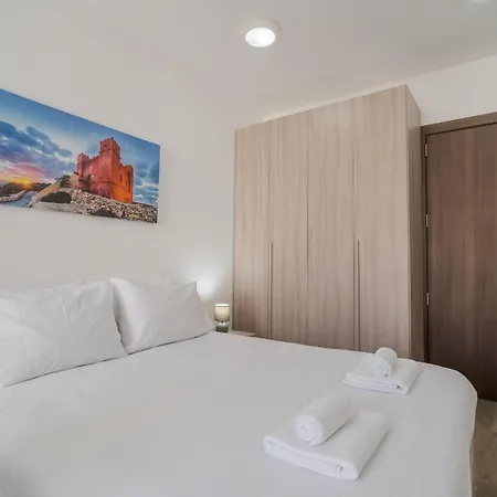Homes With Wifi & Ac Just Steps To Seafront By 360 Estates Apartment