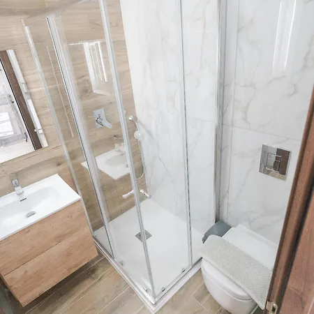 公寓 Homes With Wifi & Ac Just Steps To Seafront By 360 Estates Gzira