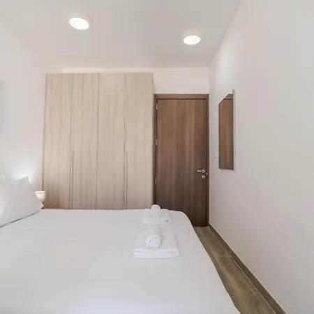 Apartment Homes With Wifi & Ac Just Steps To Seafront By 360 Estates Gzira