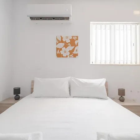 Homes With Wifi & Ac Just Steps To Seafront By 360 Estates * Gzira